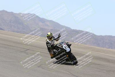 media/Apr-10-2022-SoCal Trackdays (Sun) [[f104b12566]]/Bowl (11am)/